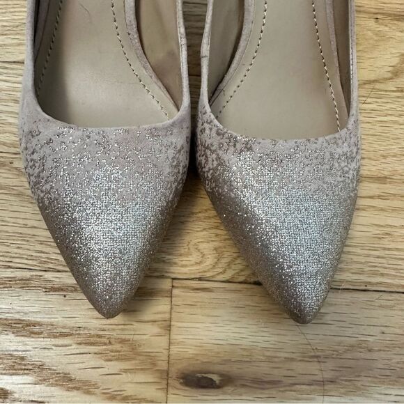 BCBG Paris size 7.5 pink heels - Picture 2 of 8